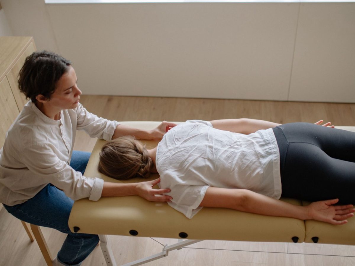 Relaxation musculaire progressive : protocole court 10 minutes