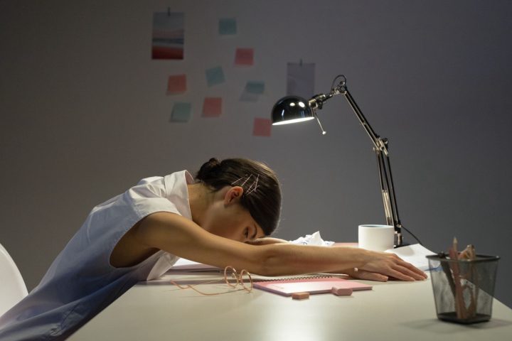Stress chronique au travail : un signal avant la reconversion coach